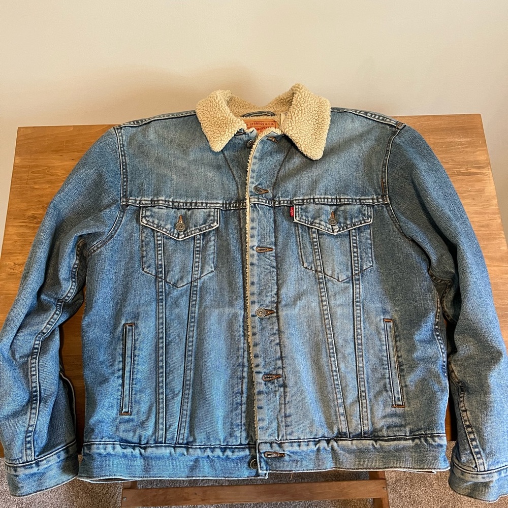 Levi’s Sherpa jacket